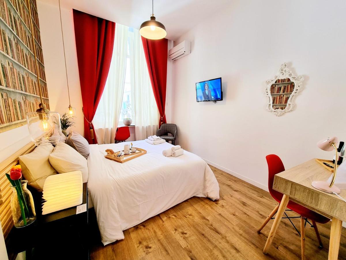 Hotel Daily Napoli - Lungomare Extérieur photo