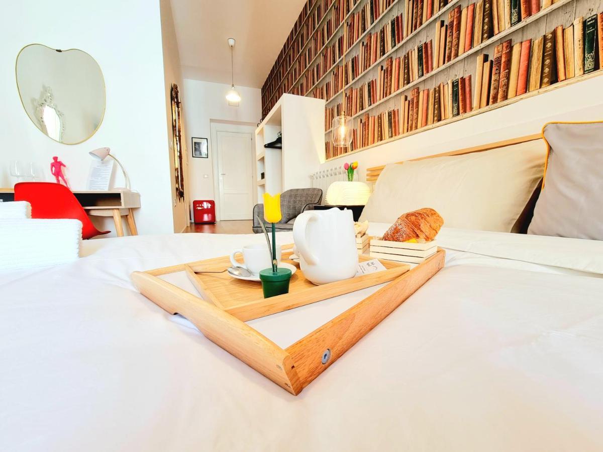 Hotel Daily Napoli - Lungomare Extérieur photo