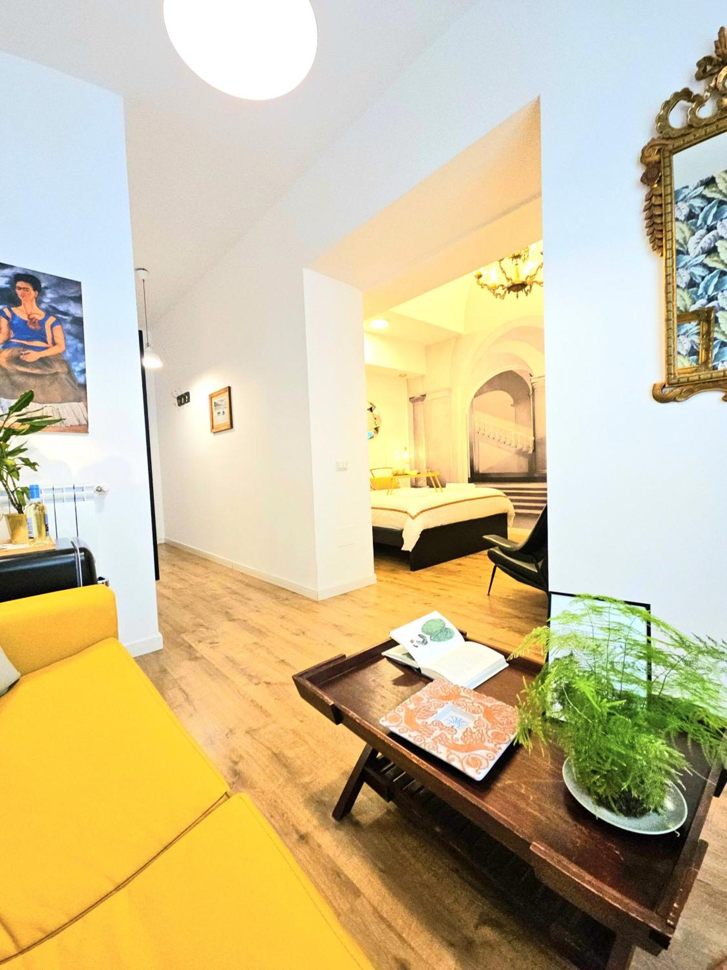 Hotel Daily Napoli - Lungomare Extérieur photo